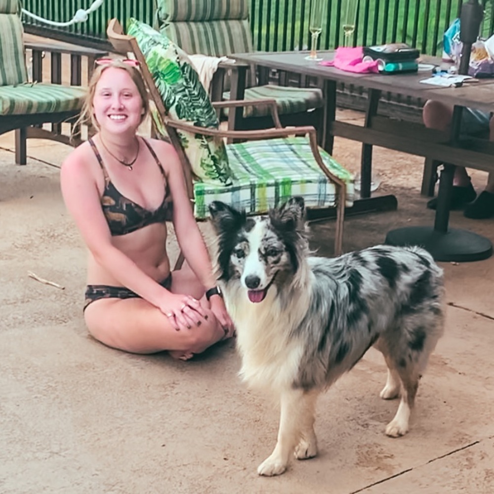 Meet your Posher, Liz